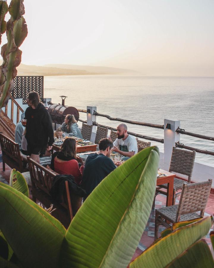 Auberge de jeunesse Hashpoint Surf Camp à Taghazout Extérieur photo