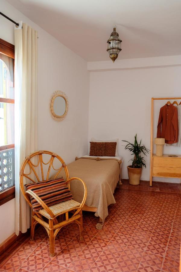 Auberge de jeunesse Hashpoint Surf Camp à Taghazout Extérieur photo